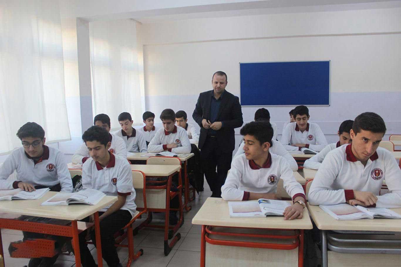 Adıyaman'da bölgenin ilk ve tek "Hafızlık Yetenek Sınavı" başvuruları başladı Adıyaman'da bölgenin ilk ve tek "Hafızlık Yetenek Sınavı" başvuruları başladı